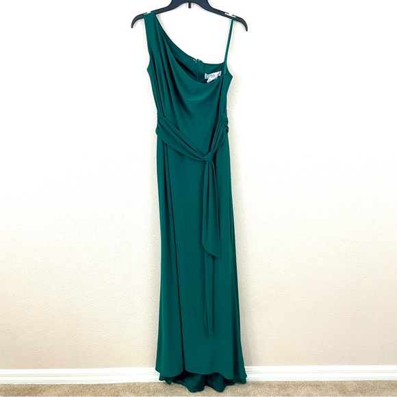 Mac duggal one shoulder jersey sheath gown - Picture 3 of 8